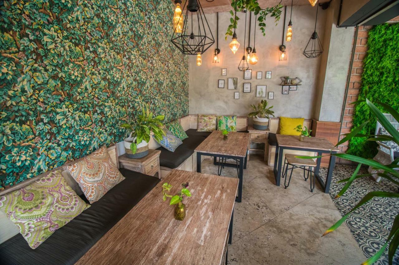 Gemini Star Hotel Kuta Lombok Zewnętrze zdjęcie